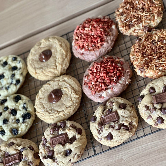 Mixed Feelings "Sweet & Salty" - Sourdough Cookie Party Box - 12